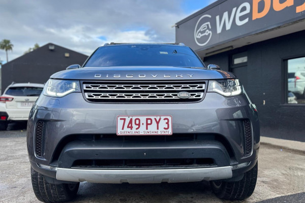 2018 Land Rover Discovery Series 5 HSE Luxury SUV Image 2