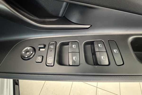 2026 Hyundai i30 CN7.V4 N Line Premium Sedan Image 18