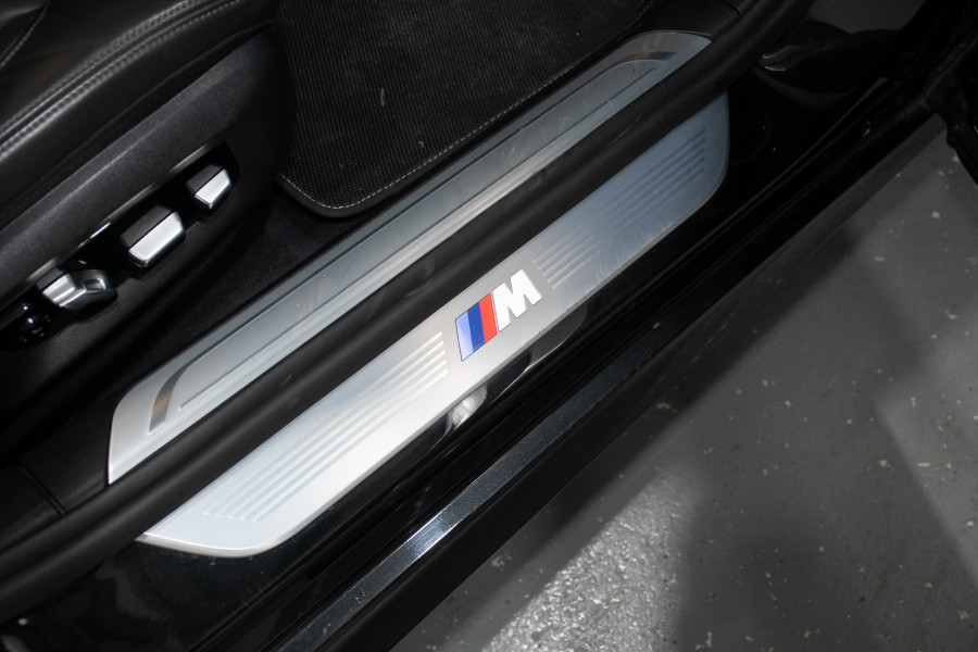 2018 BMW 7 Series 30d Sedan Image 15