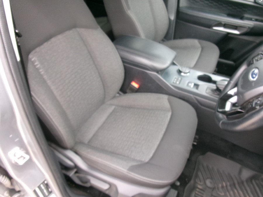 2022 Ford Ranger P703 XLT Cab Chassis Image 12