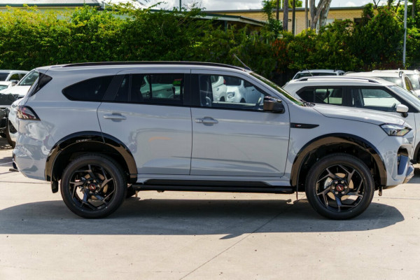 2025 Isuzu MU-X RJ X-TERRAIN SUV