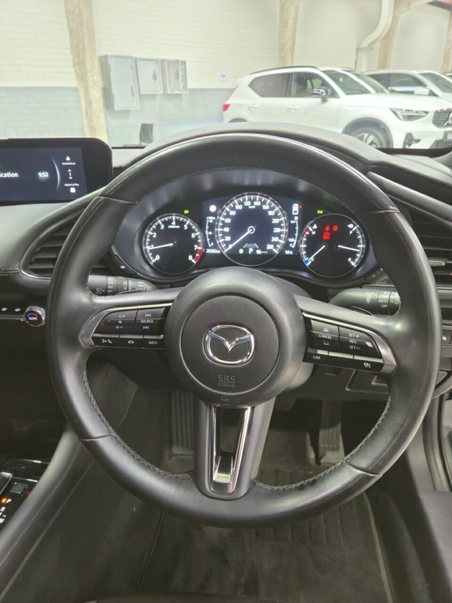 2023 Mazda 3 BP Series G20 Evolve Hatch Image 10