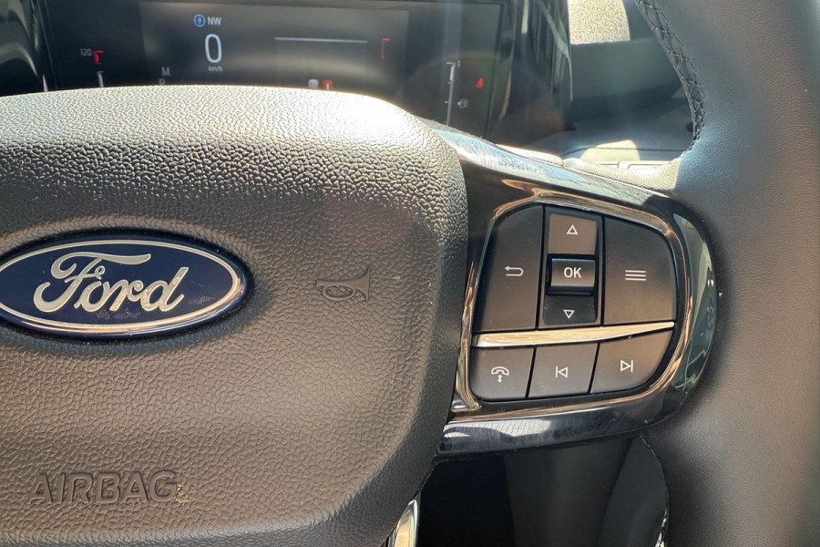2024 Ford Tourneo AV Active Van Image 23