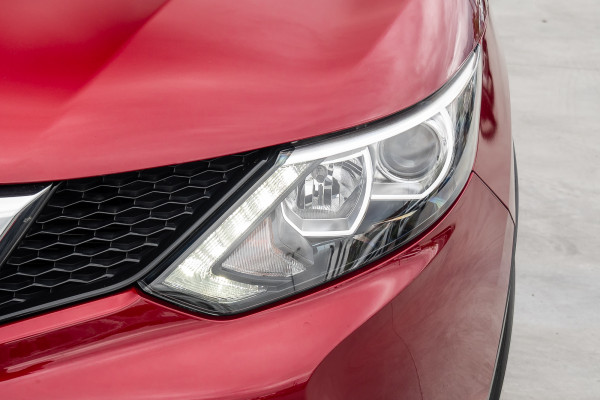 2015 Nissan QASHQAI J11 ST SUV image 18