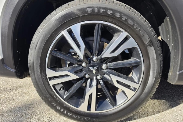 2023 MY22 Mitsubishi Eclipse Cross YB ES SUV Image 4
