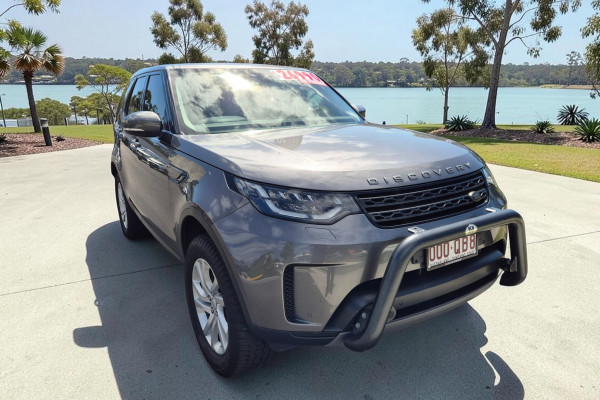 2017 Land Rover Discovery Series 5 SE SUV Image 1