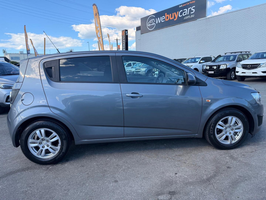2013 Holden Barina TM CD Hatch Image 5