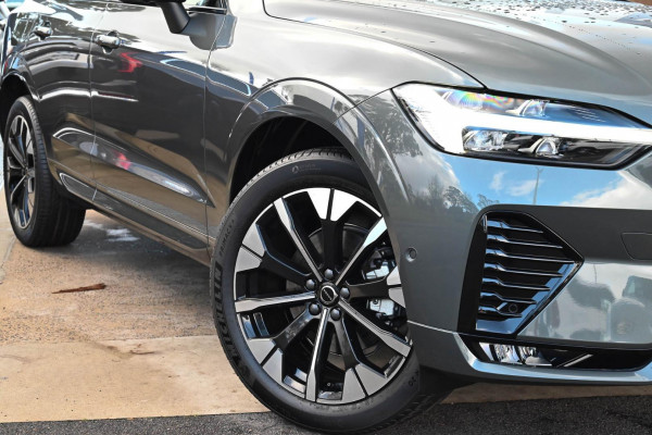2026 Volvo XC60 UZ Ultra B5 Dark SUV Image 2