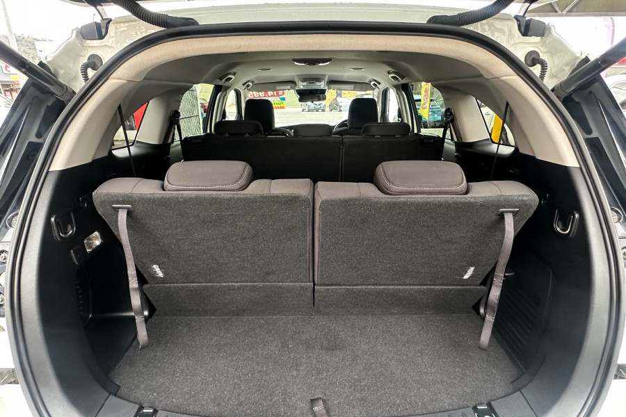 2021 Isuzu MU-X RJ LS-U SUV Image 13