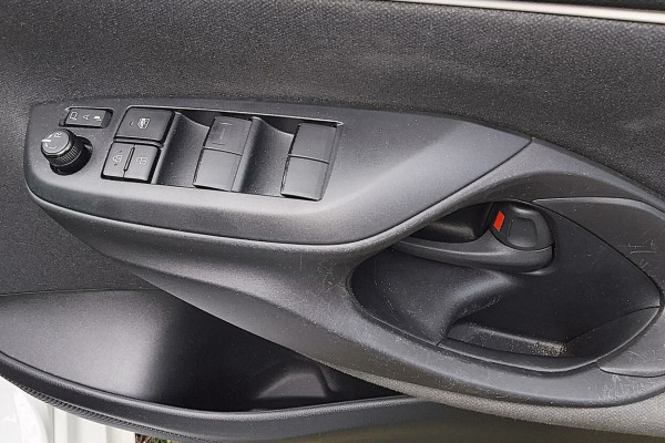 2021 Toyota Yaris MXPA10R Ascent Sport Hatch Image 14