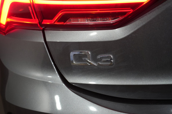 2022 Audi Q3 F3 35 TFSI S line SUV Image 9