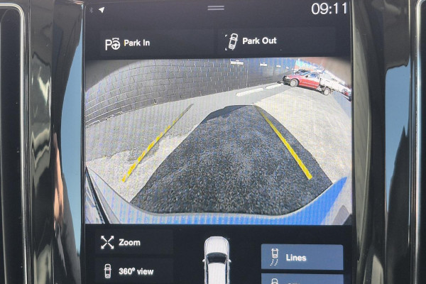 2020 MY21 Volvo XC60 UZ D4 Momentum SUV Image 23