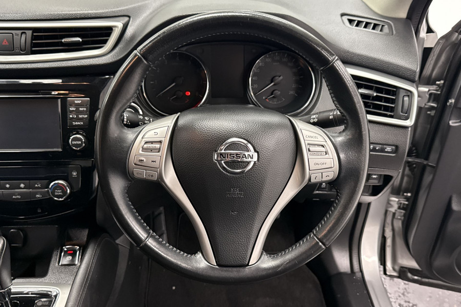 2017 Nissan QASHQAI J11 Ti SUV Image 18