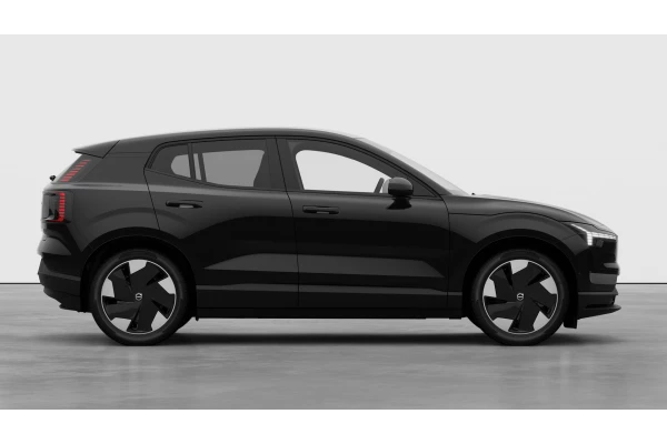 2026 Volvo EX30  Single Motor Extended Range Ultra SUV Image 5