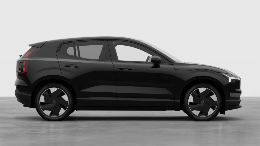 2026 Volvo EX30  Single Motor Extended Range Ultra SUV Image 5