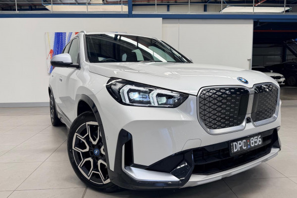 BMW iX1 xDrive30 M Sport U11