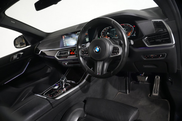 2021 BMW X5 xDrive30d SUV image 12
