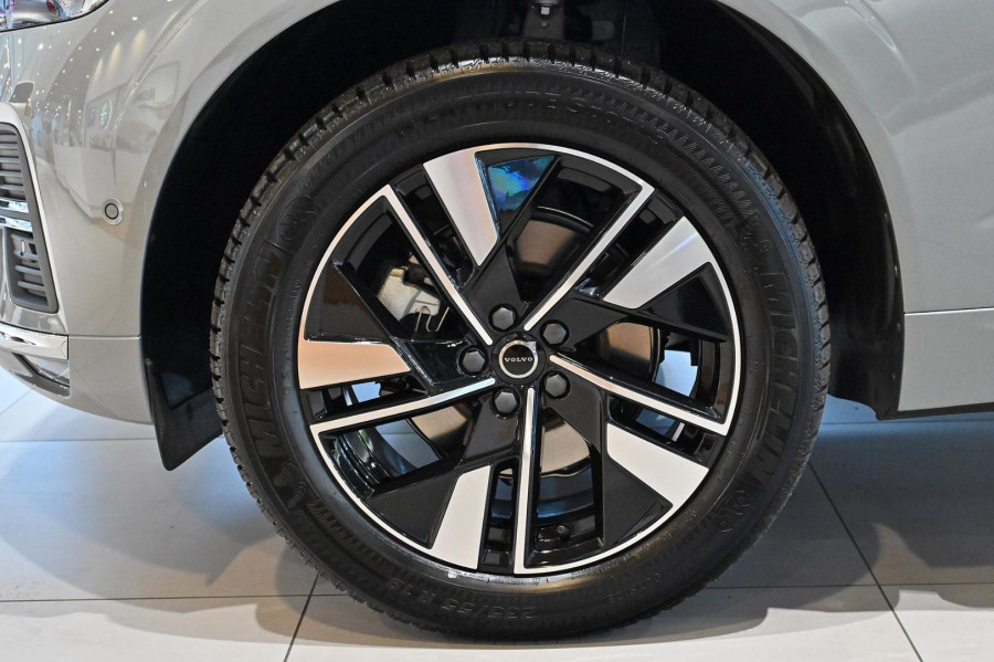 2026 Volvo XC60 UZ Plus B5 Bright SUV Image 21