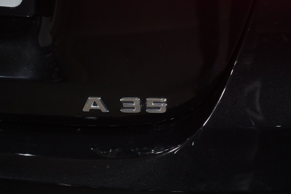 2022 Mercedes-Benz A-Class A35 4matic Hatch image 9