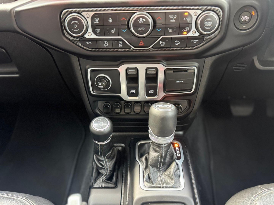 2019 Jeep Wrangler JL Overland SUV Image 11