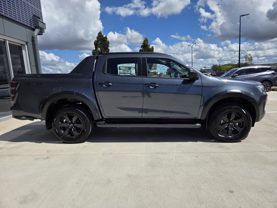 2026 Isuzu D-MAX RG X-TERRAIN Ute Image 2