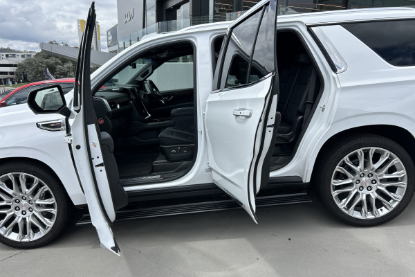 2025 Holden Yukon Denali Wagon Image 5