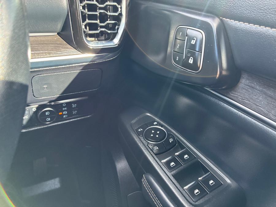 2023 MY23.5 Ford Everest UB Platinum SUV Image 26