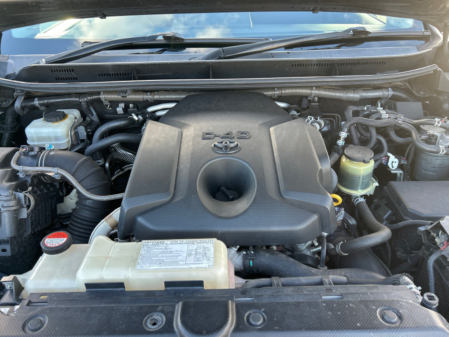 2016 Toyota LandCruiser Prado GDJ150R GXL SUV Image 16