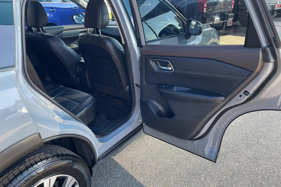 2023 Nissan X-Trail T33 ST-L SUV Image 16