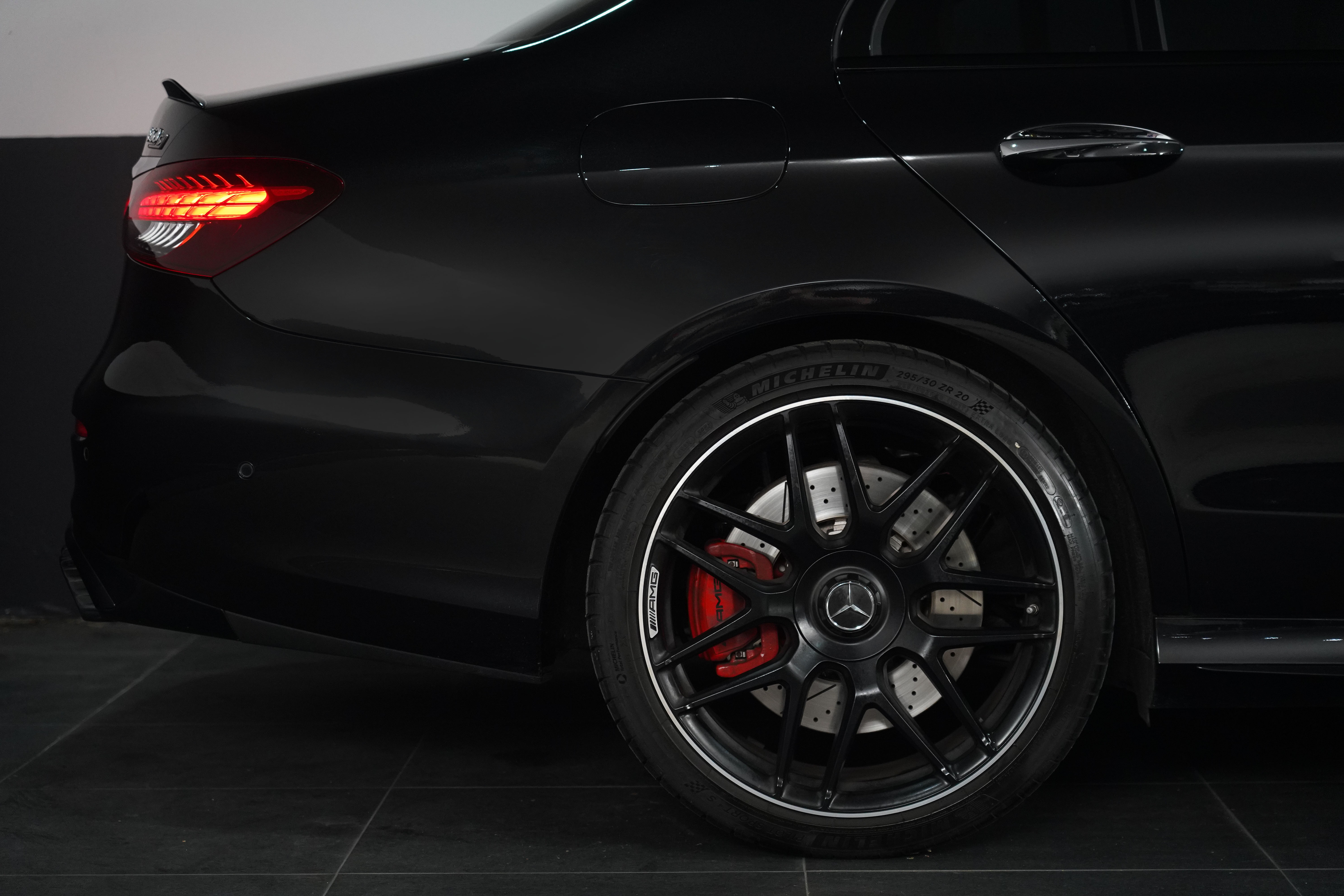 2023 Mercedes-Benz E63s AMG 4matic+ Sedan Image 17
