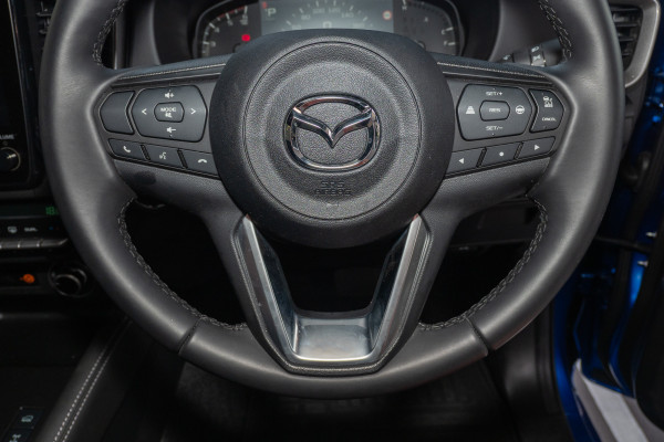 2025 Mazda BT-50 TF GT Cab Chassis Image 11