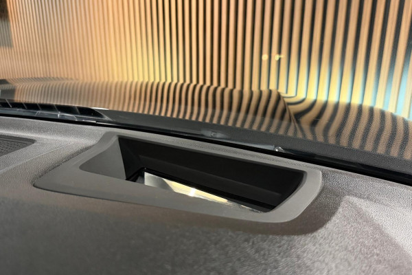 2020 BMW X5 G05 xDrive25d SUV Image 14