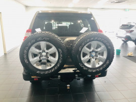 2017 Toyota Landcruiser Prado GDJ150R GX Suv Image 5