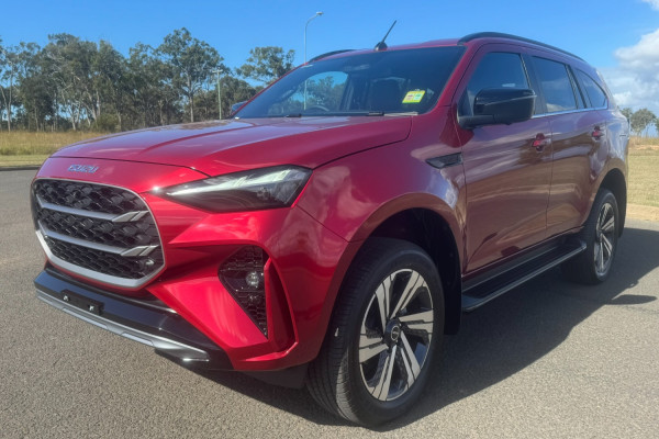 2026 MY25.5 Isuzu MU-X RJ LS-T SUV Image 4