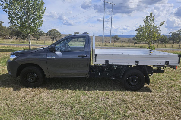 2022 Toyota HiLux TGN121R WorkMate 4x2 Single-Cab Cab-Chassis Cab Chassis