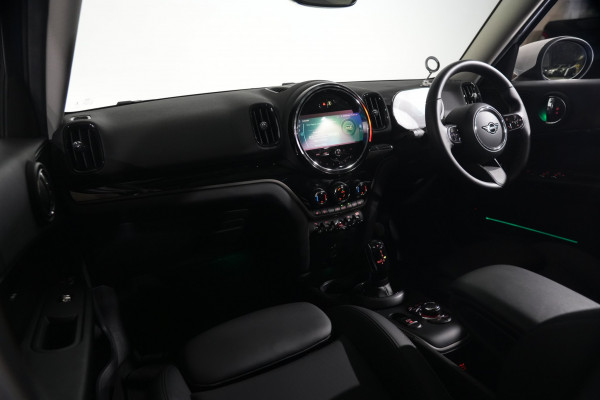 2021 MINI Countryman C Classic SUV Image 12
