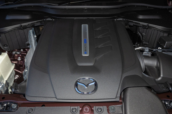 2025 Mazda CX-80 KL P50e GT SUV Image 19