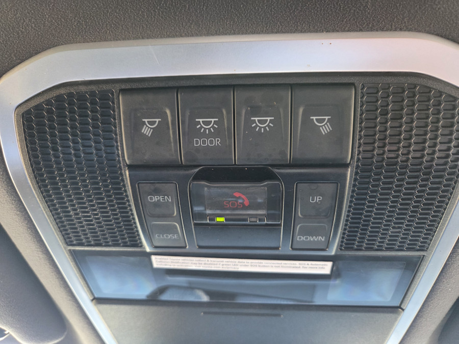 2022 Toyota LandCruiser FJA300R GR Sport SUV Image 26