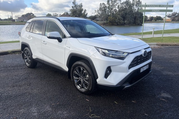 2024 Toyota RAV4 AXAH54R GXL SUV Image 1