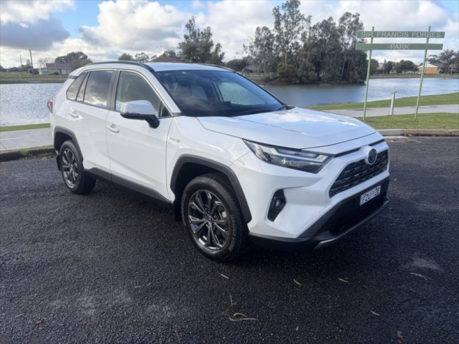 2024 Toyota RAV4 AXAH54R GXL SUV Image 1