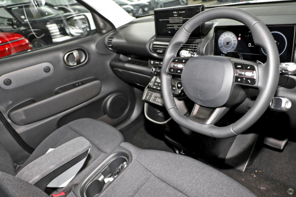 2026 Hyundai INSTER AX.V1 Extended Range SUV Image 8