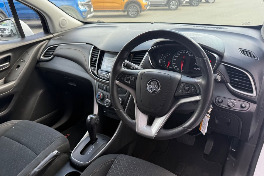 2020 Holden Trax TJ LS Wagon Image 11