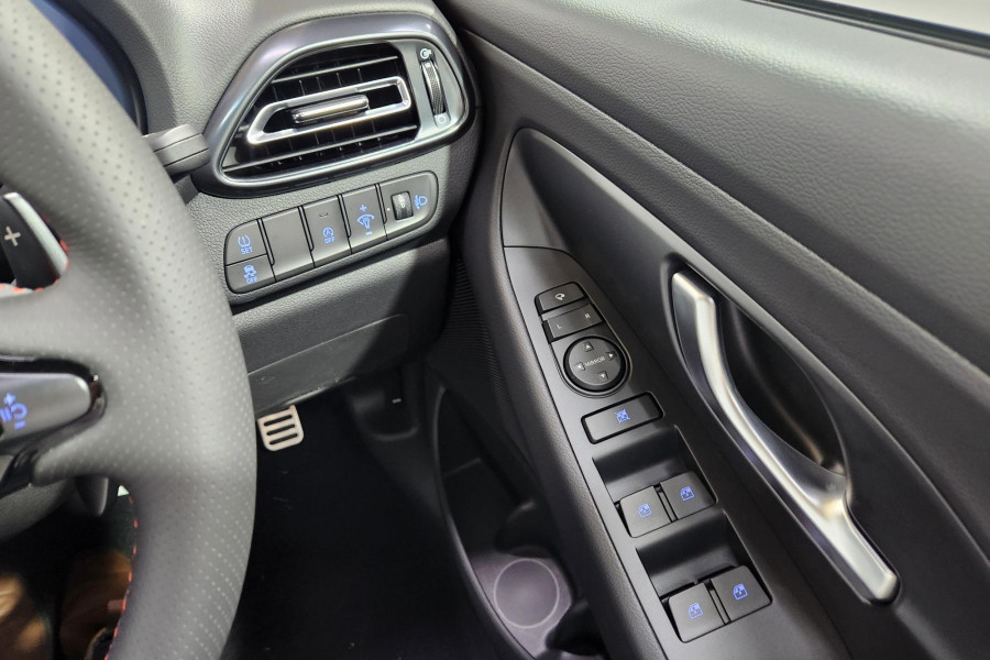 2024 Hyundai I30 PDE.V6 Hatch Image 14