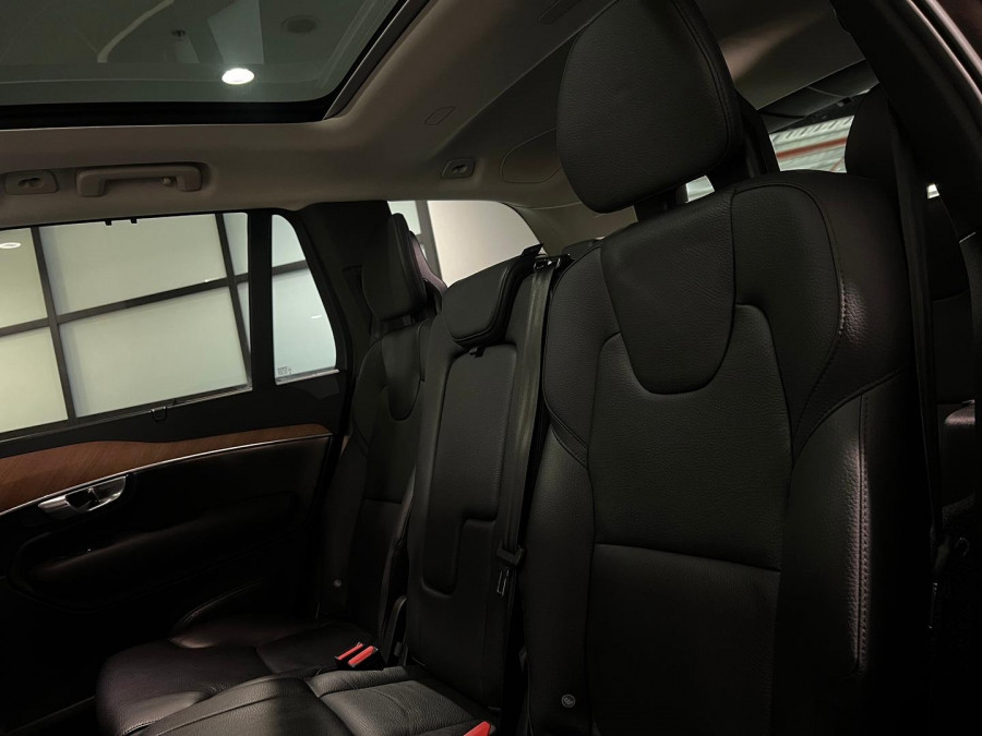 2021 MY22 Volvo XC90 L Series B5 Momentum SUV Image 21