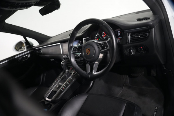 2021 Porsche Macan GTS SUV Image 11