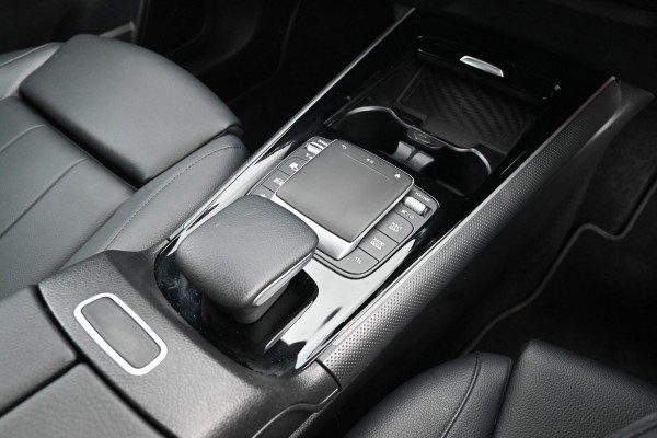 2021 Mercedes-Benz B-Class W247 B180 Hatch Image 15