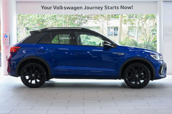 2025 MY26 Volkswagen T-Roc D11 140TSI R-Line SUV image 3