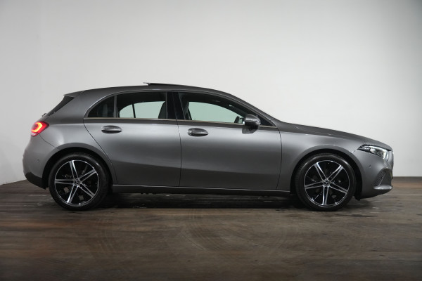 2019 Mercedes-Benz A-Class A180 Hatch Image 4