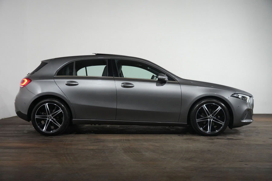 2019 Mercedes-Benz A-Class A180 Hatch Image 4