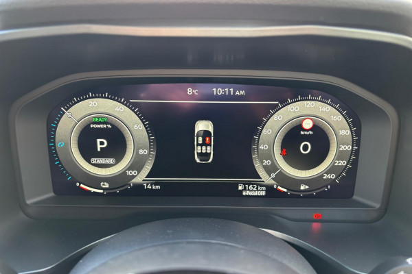 2025 Nissan QASHQAI J12 Ti e-POWER SUV Image 24